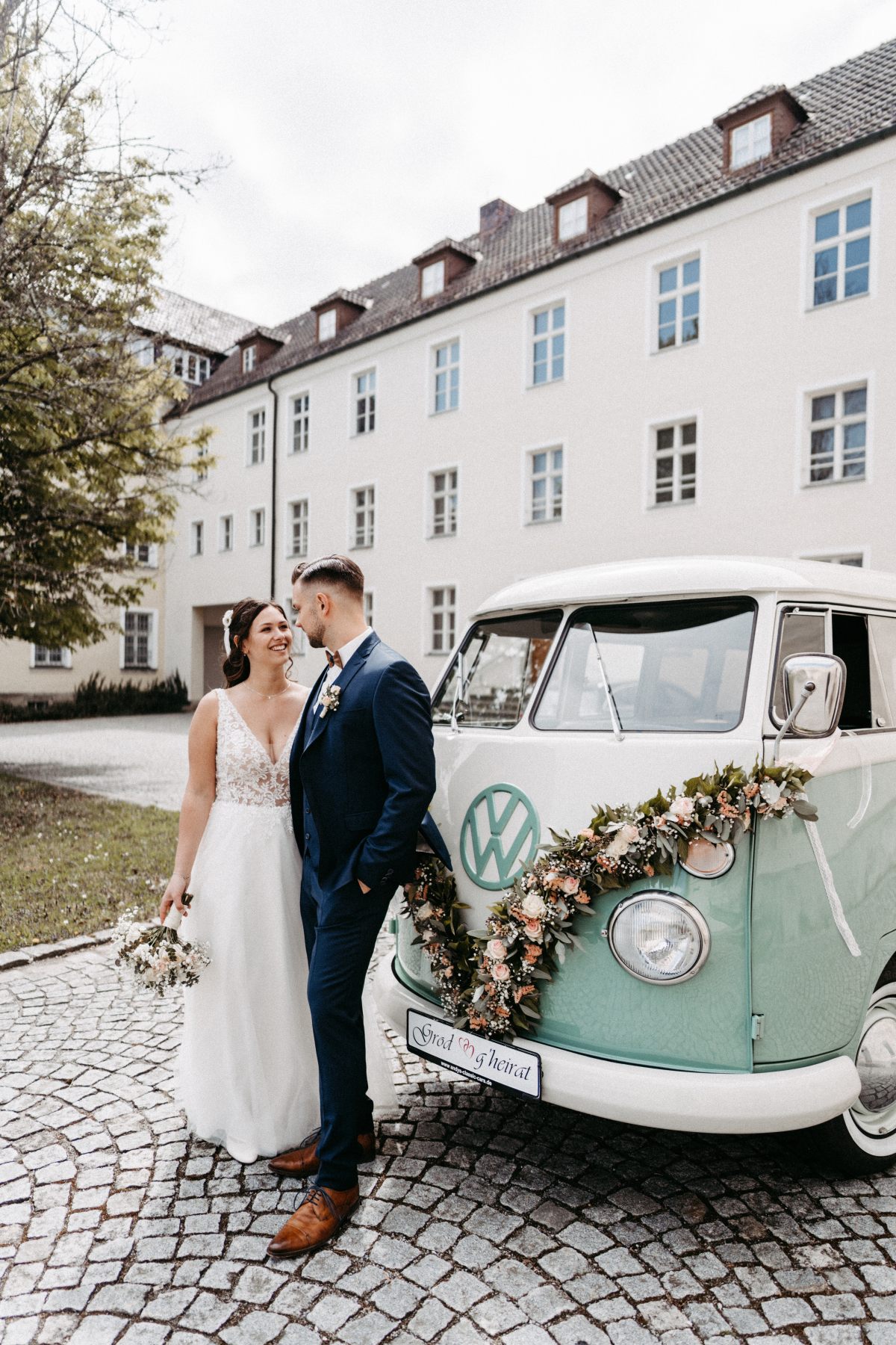 Handballer Hochzeit Johanna Martin Bulli